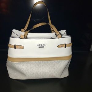 Guess Purse White Like New